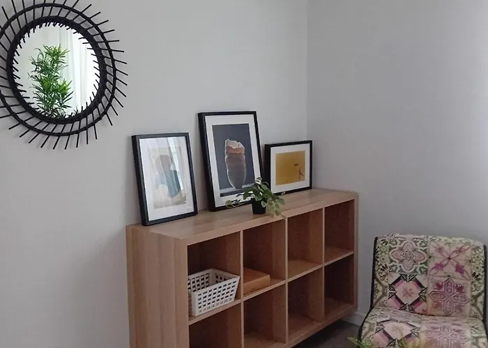 A Estrenar En Churruca * Vigo